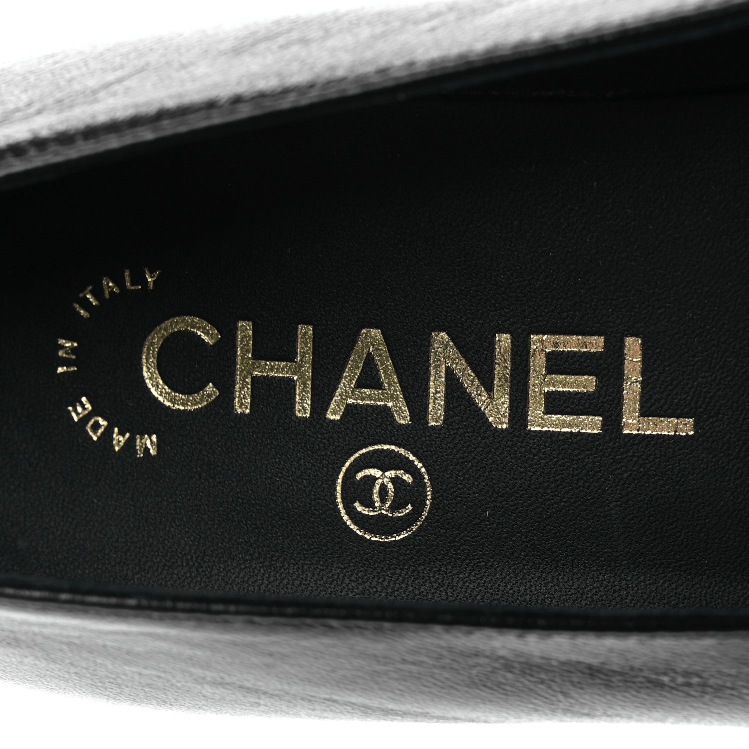 Chanel Shiny Lambskin Grosgrain Pearl Mary Jane Flats 37.5 Black 9 of 12