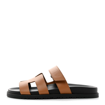 Hermes Calfskin Mens Chypre Sandals 40.5 Naturel 1 of 9