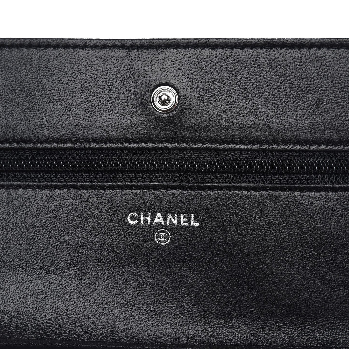 Lambskin Quilted Wallet On Chain WOC Black