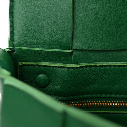 Bottega Veneta Lambskin Maxi Intrecciato Cassette Crossbody Bag Racing Green 11 of 13