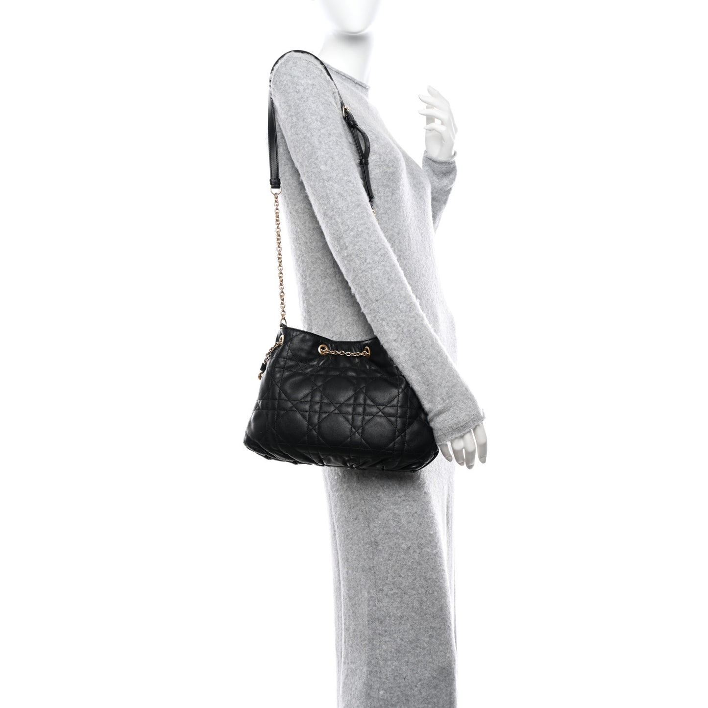 Lambskin Supple Macrocannage Medium Ammi Bag Black
