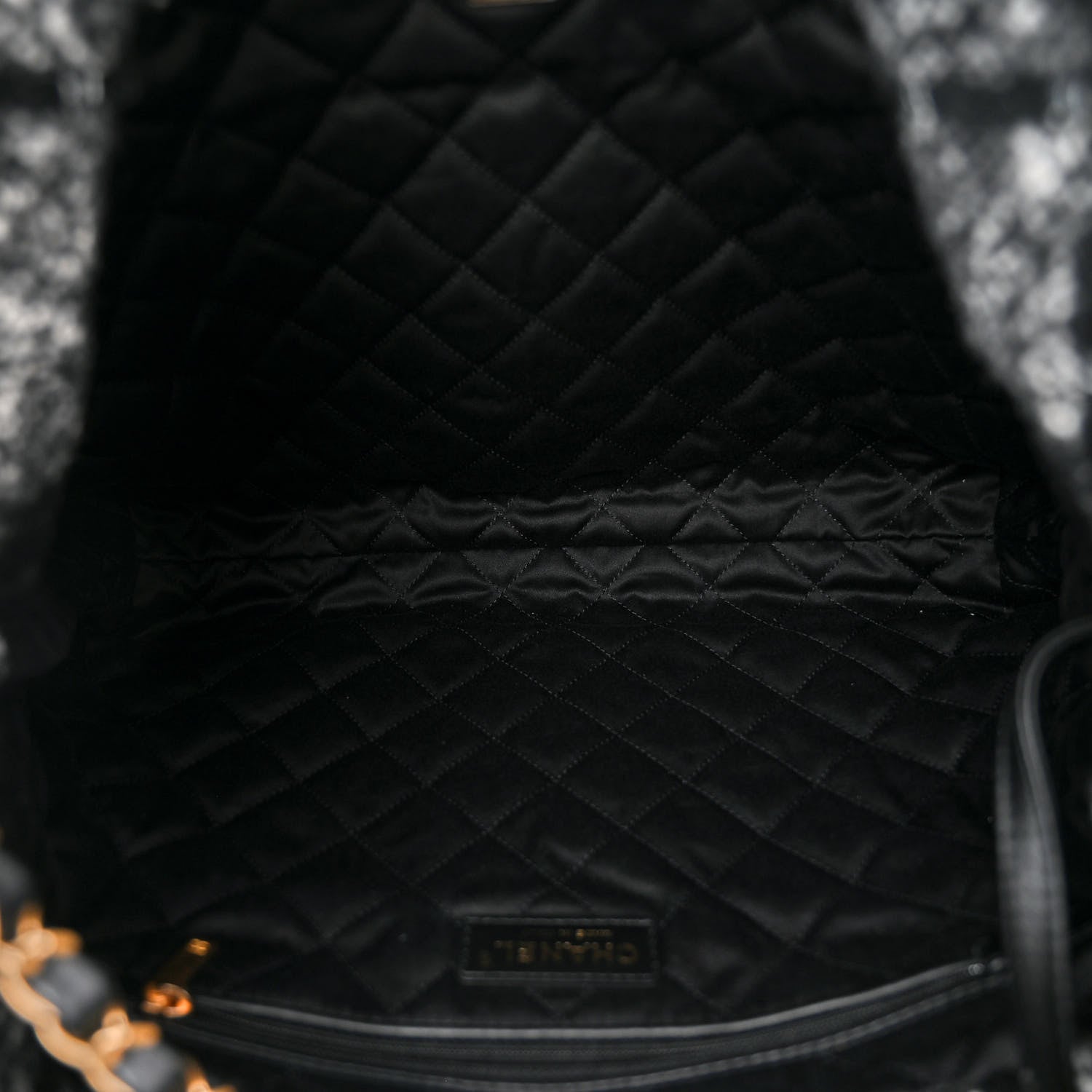 Chanel Tweed Quilted Chanel 22 Black Ecru 6 of 11