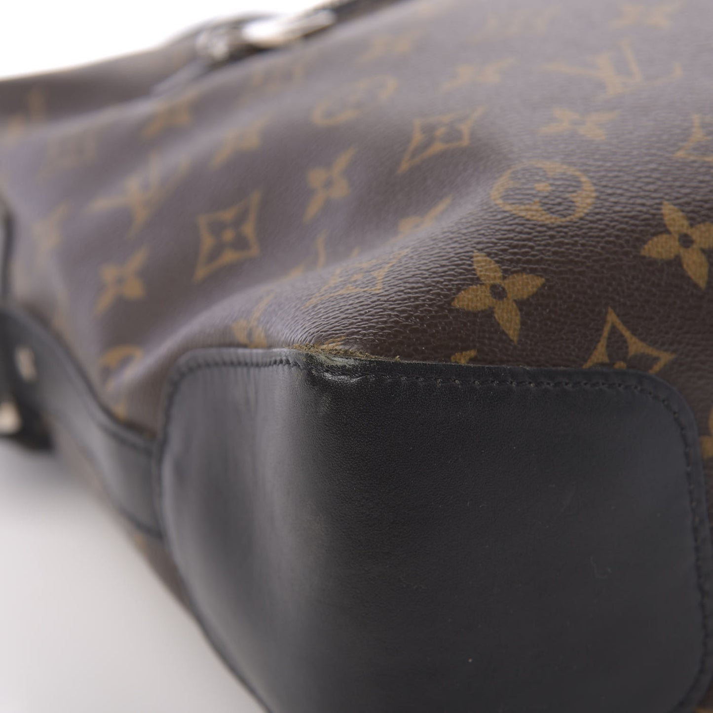 Monogram Macassar Torres Messenger