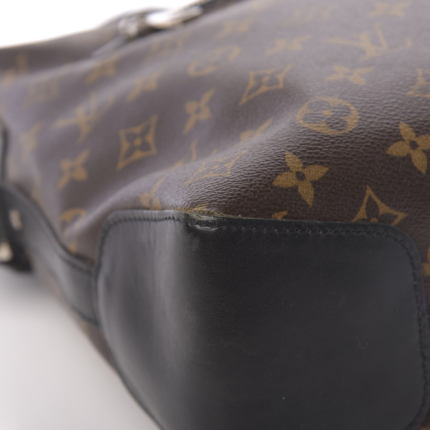 Louis Vuitton Monogram Macassar Torres Messenger 17 of 20