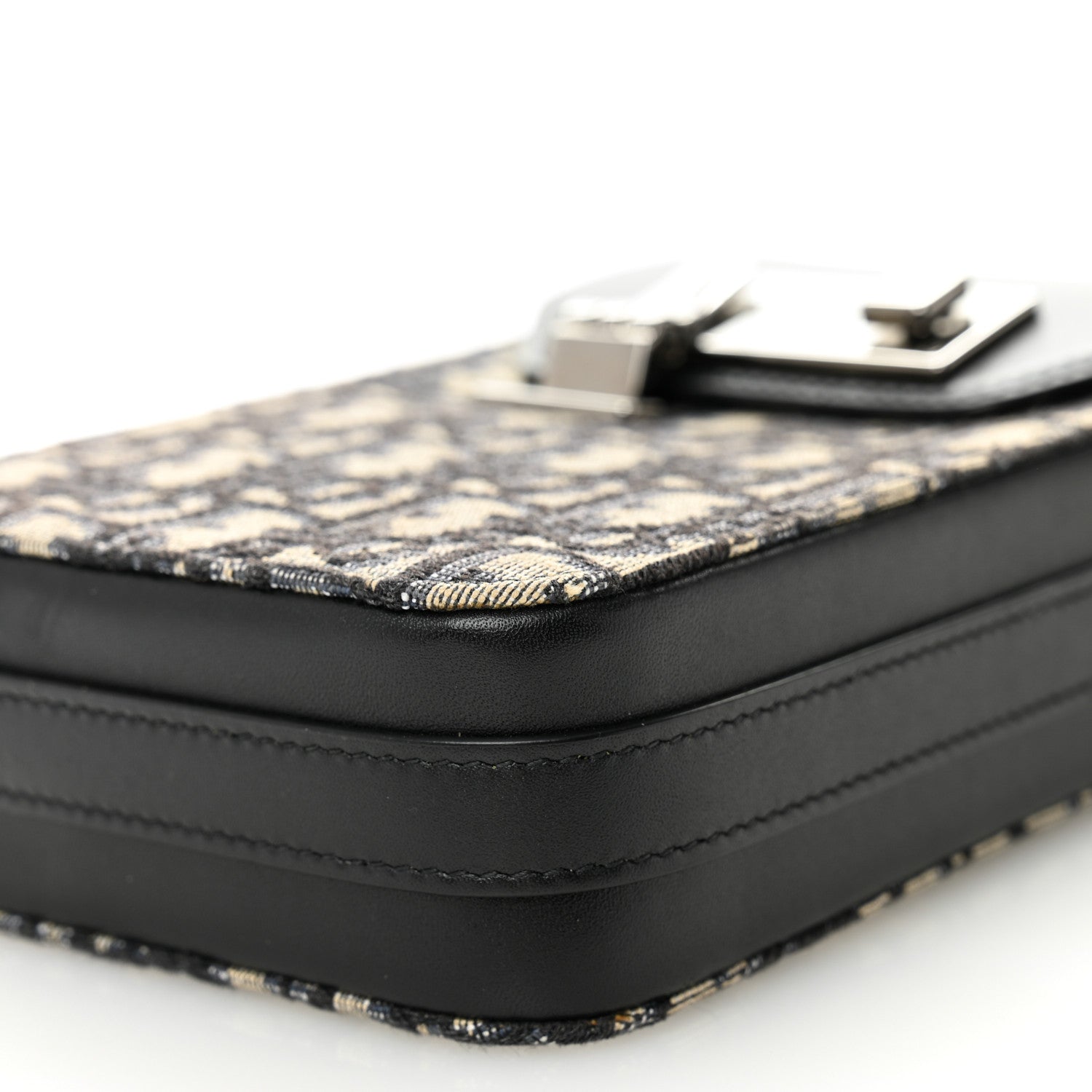 Christian Dior Oblique Calfskin Vertical Pouch Black 9 of 9