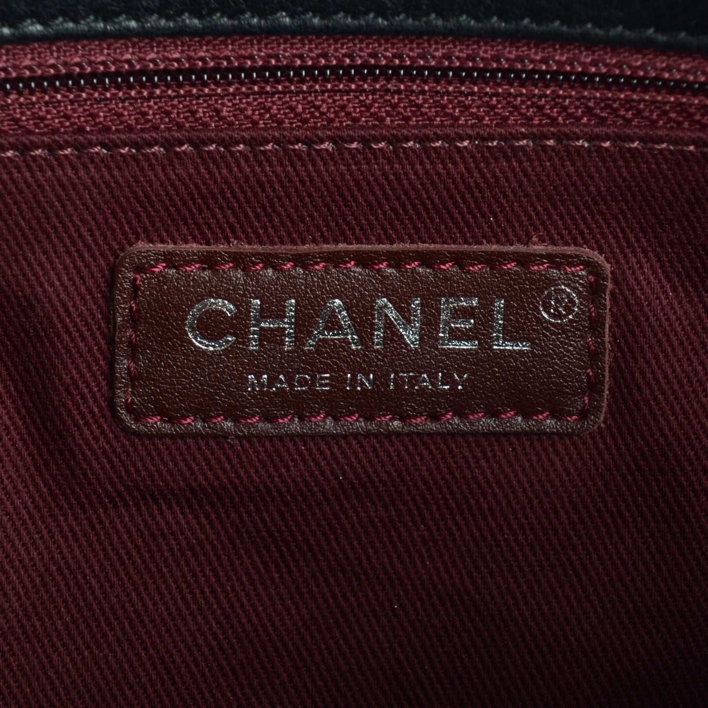 Calfskin Quilted Istanbul Small Tote Black