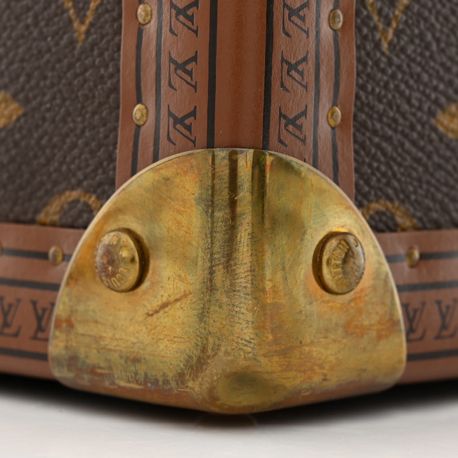 Louis Vuitton Monogram Boite Flacons Beauty Train Trunk Case 13 of 19