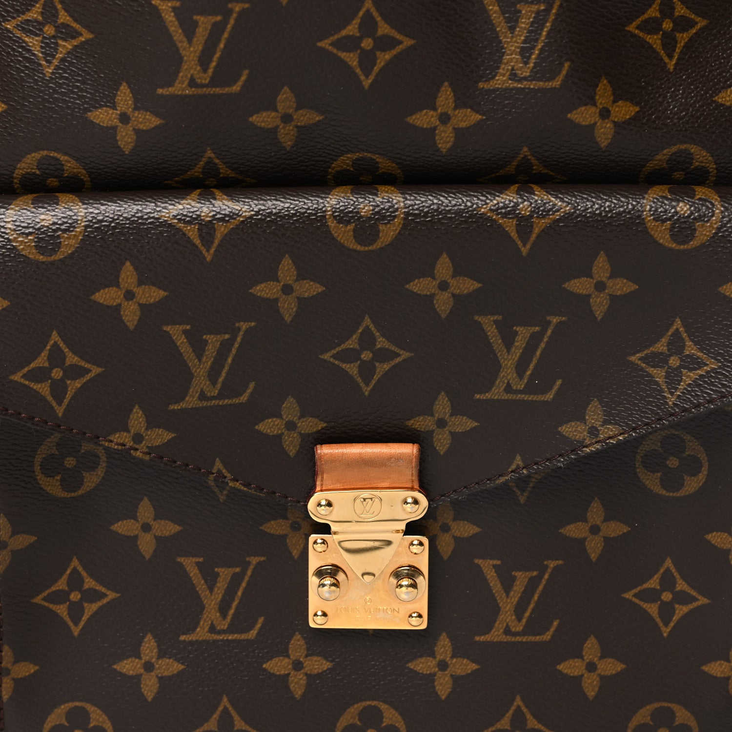 Louis Vuitton Monogram Metis 8 of 12
