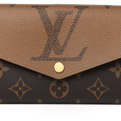 Louis Vuitton Reverse Monogram Giant Sarah Wallet 7 of 9