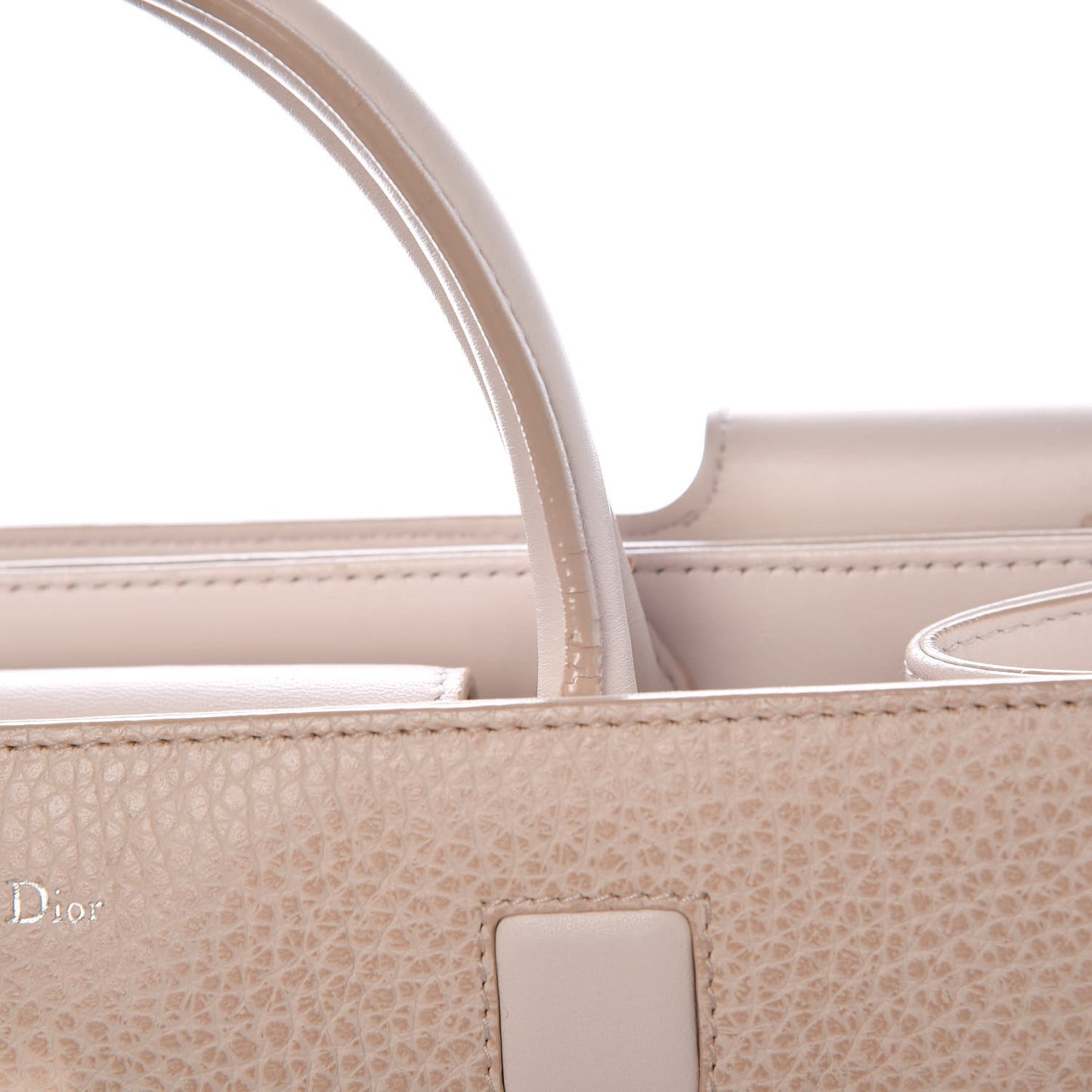 Grained Calfskin Medium Diorever Flap Tapioca