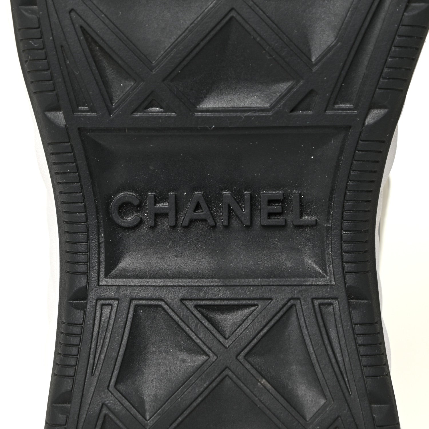 Chanel Fabric Calfskin Suede CC Sneakers 39 Ivory Black 7 of 17