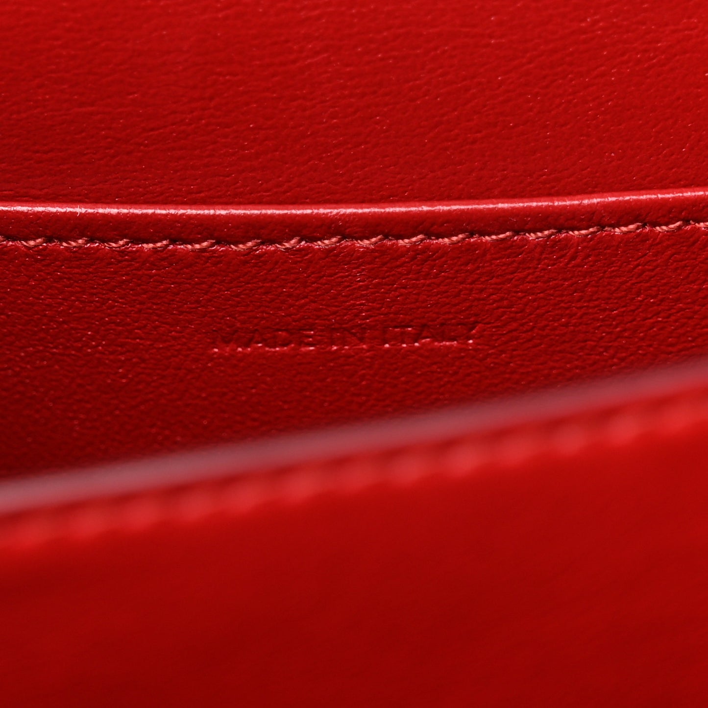 Box Calfskin Teen Classic Box Flap Bag Red