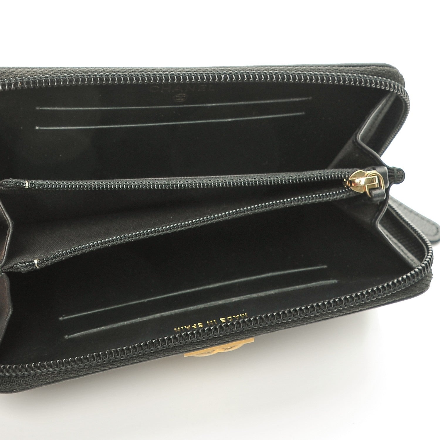 Chanel Caviar Quilted Boy Small Zip Around Wallet Black 5 of 9