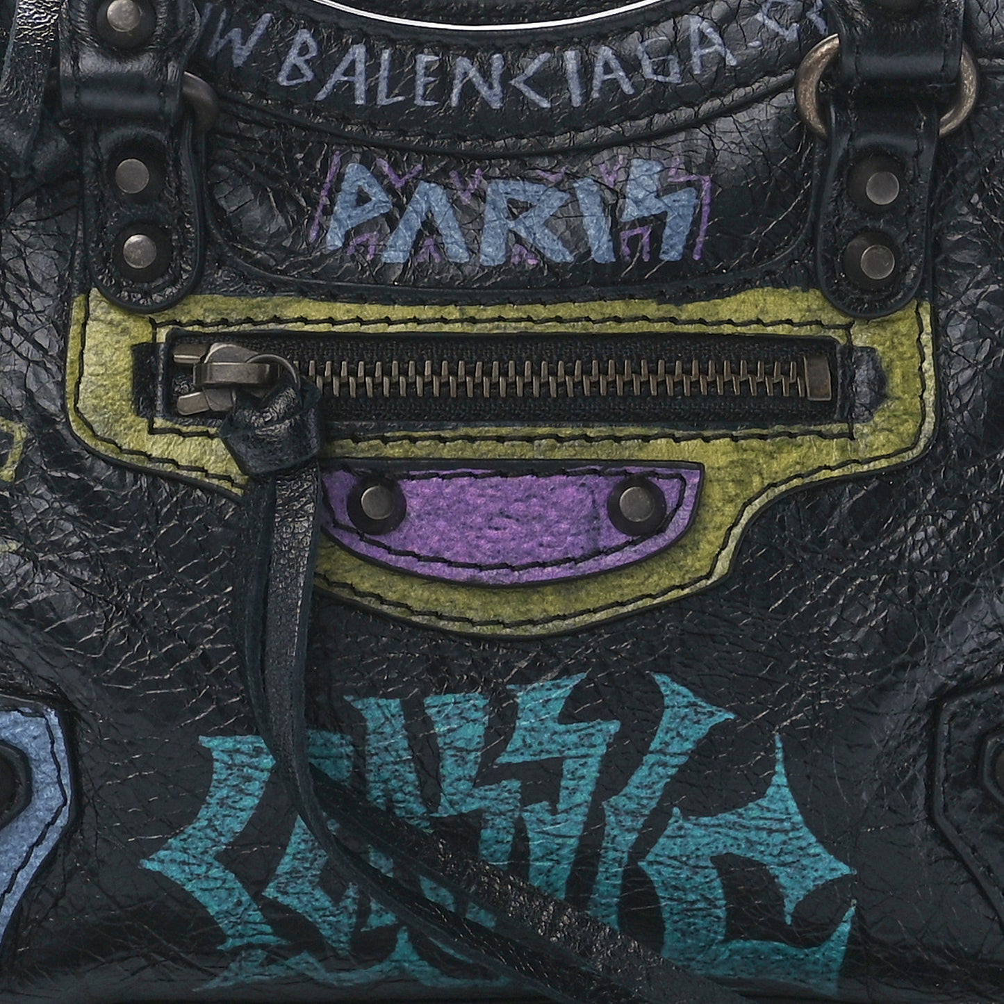 Agneau Graffiti Classic Hardware Nano City Black Multicolor
