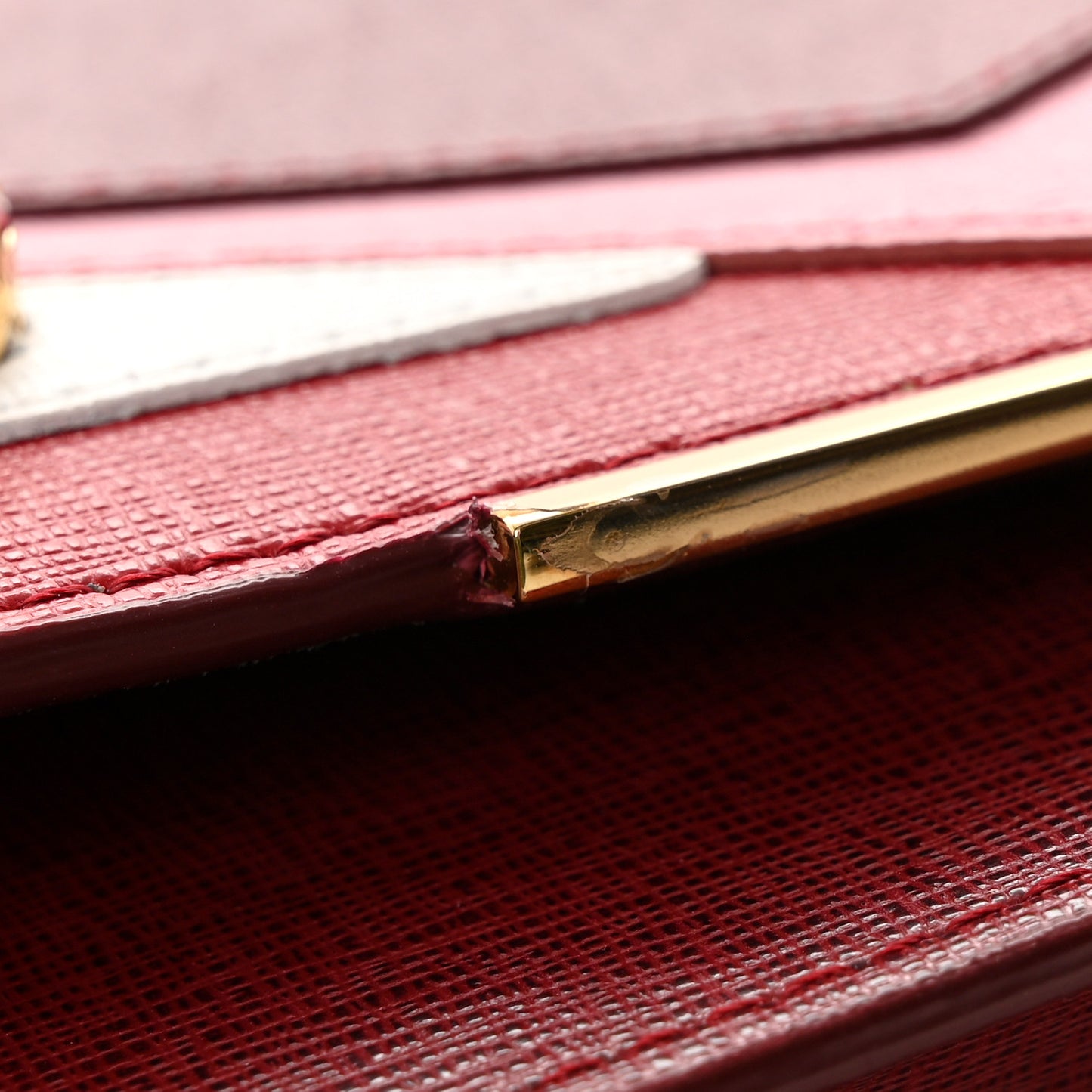 Vitello Elite Crystal Fendi Loves Monster Eyes Tube Wallet on Chain Rosso Scuro Multicolor