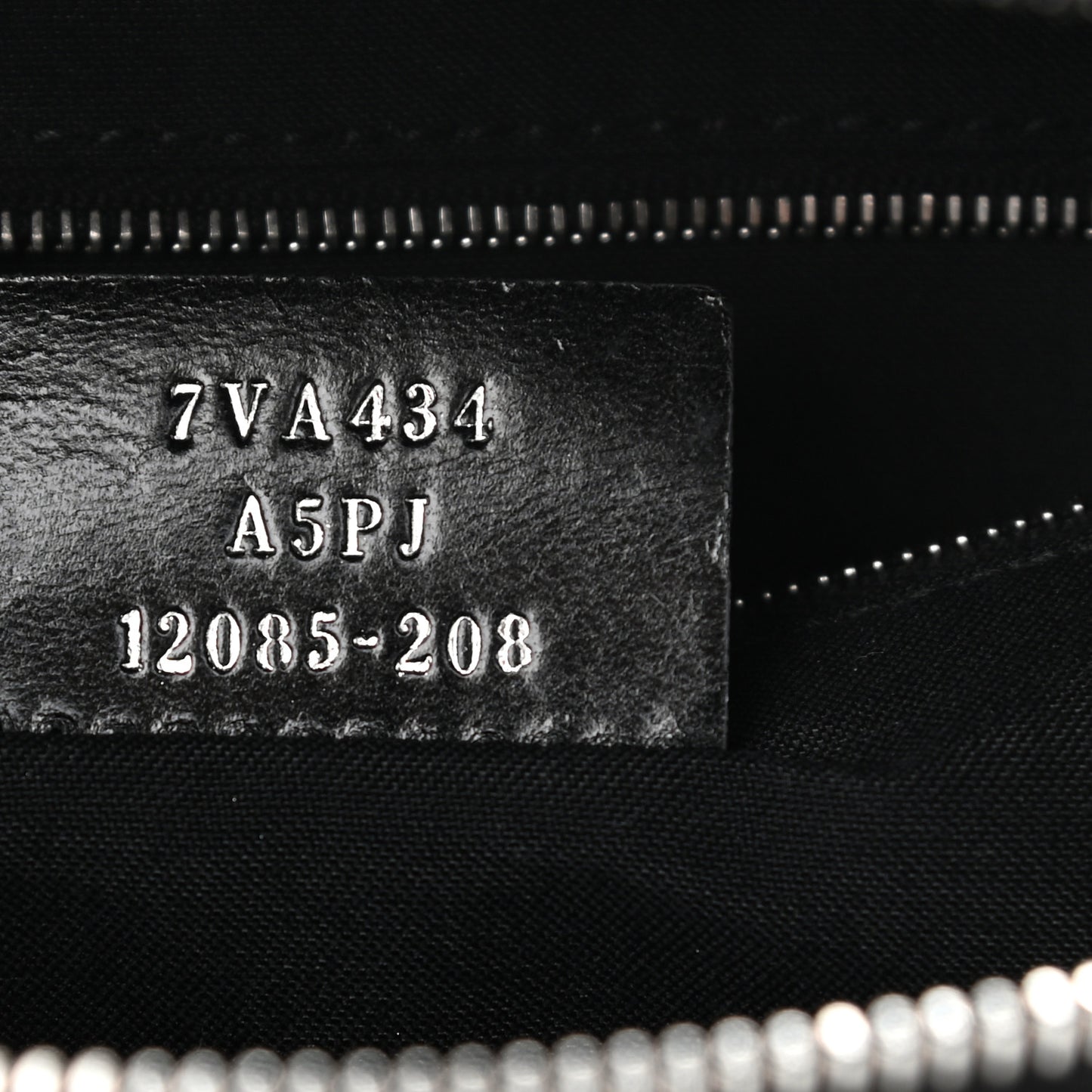 Vitello Century Bi-Color FF 1974 Embossed Belt Bag Maya Black