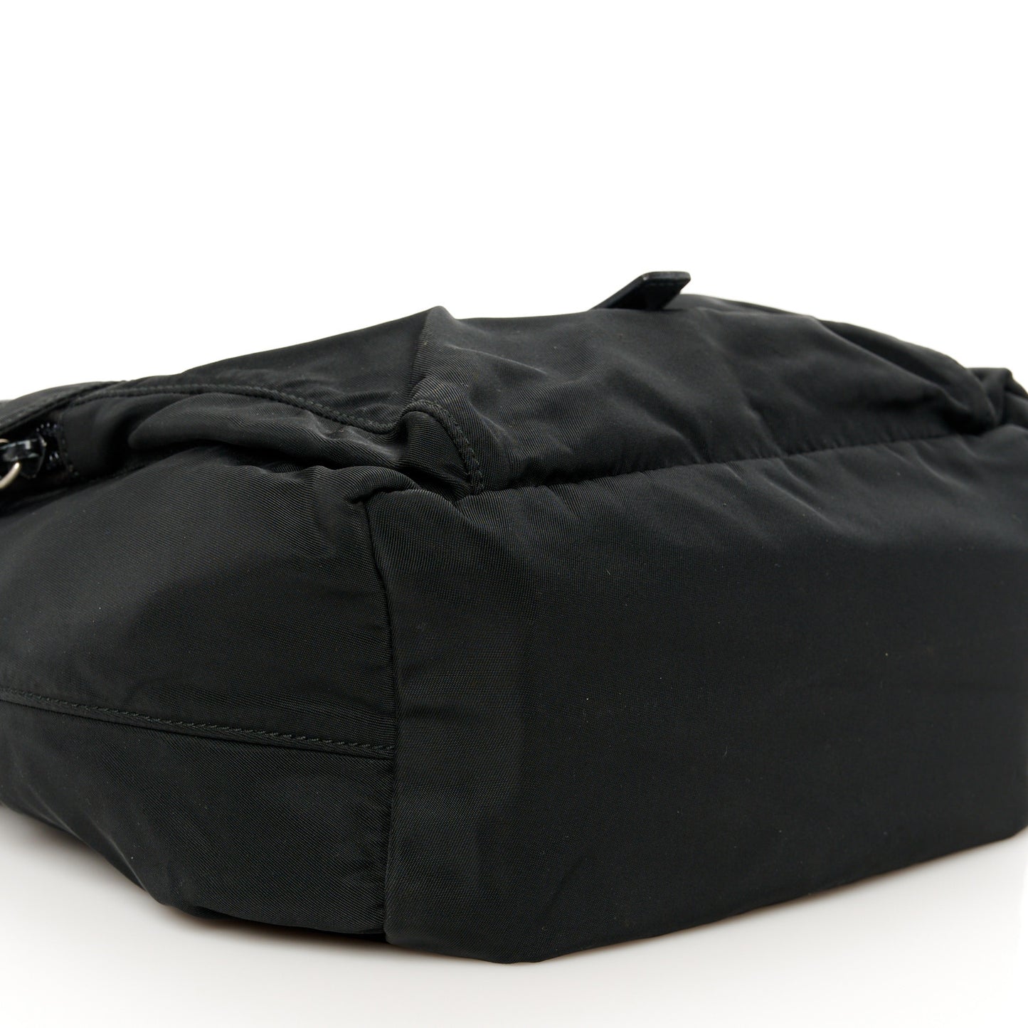 Nylon Vela Messenger Black