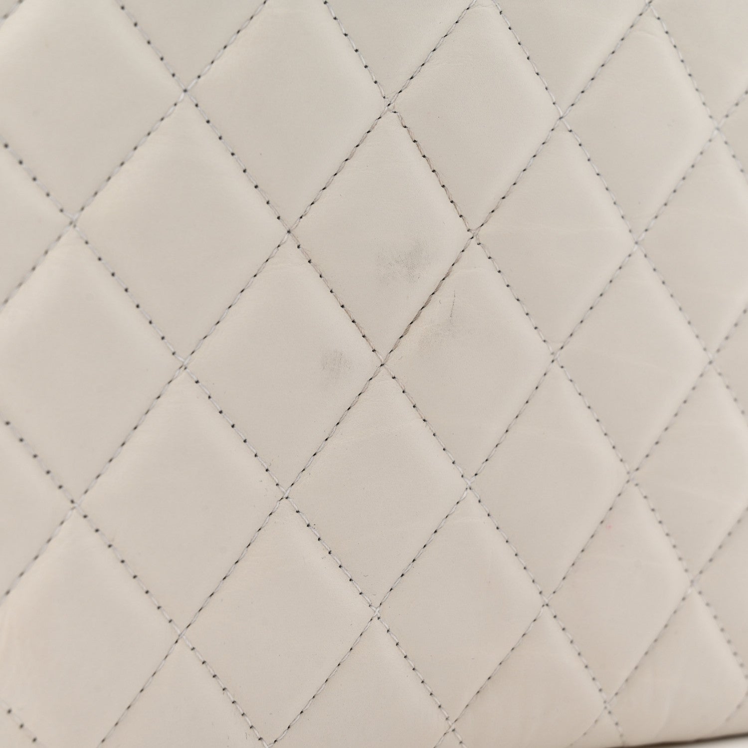Chanel Calfskin Quilted Logo Flap Case White 9 of 11