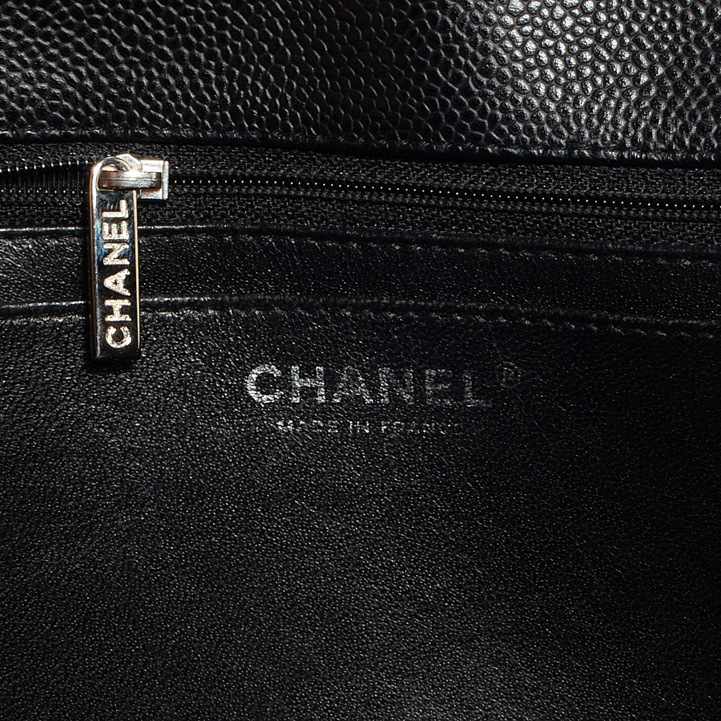 Caviar Jumbo Single Flap Black