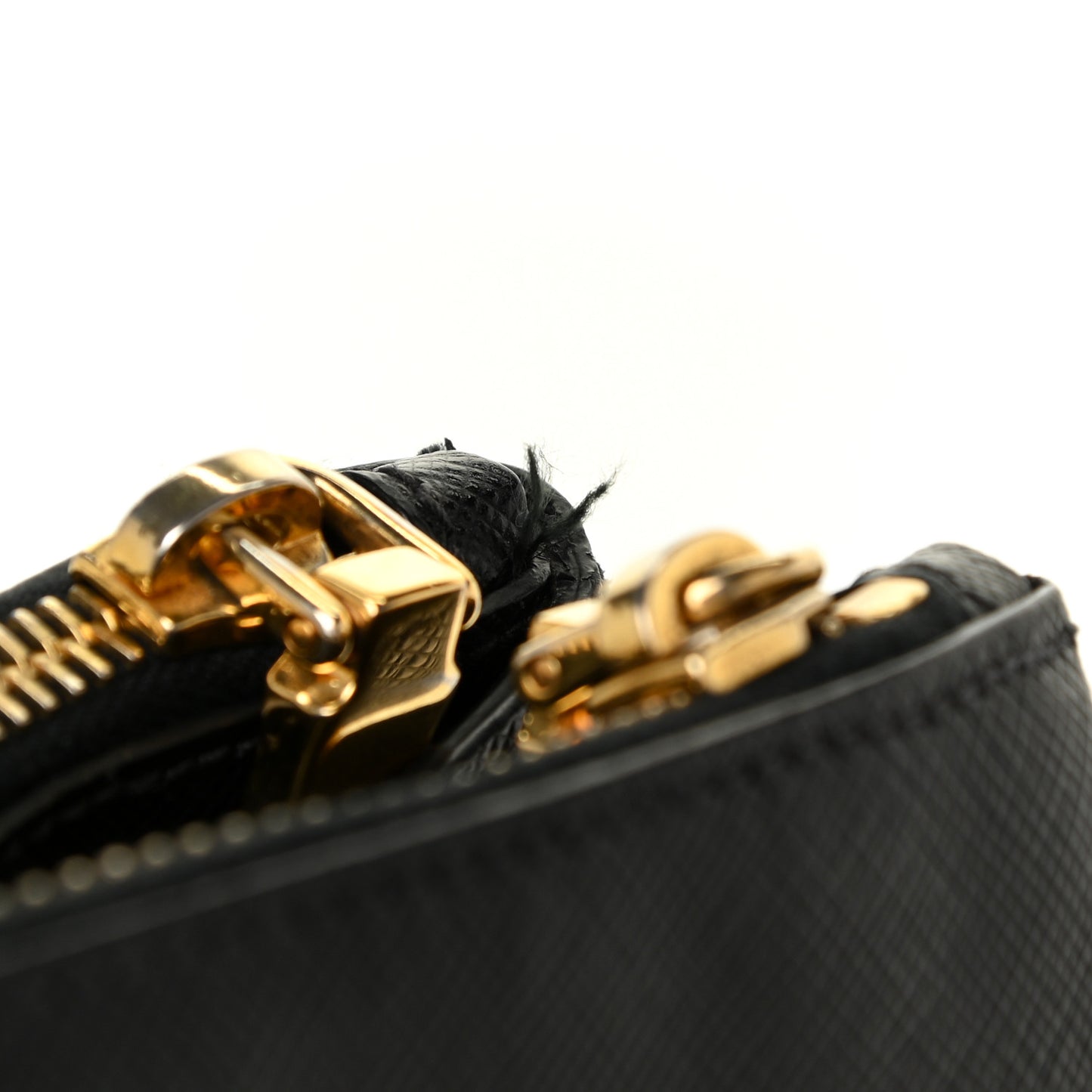 Saffiano Large Galleria Double Zip Tote Black