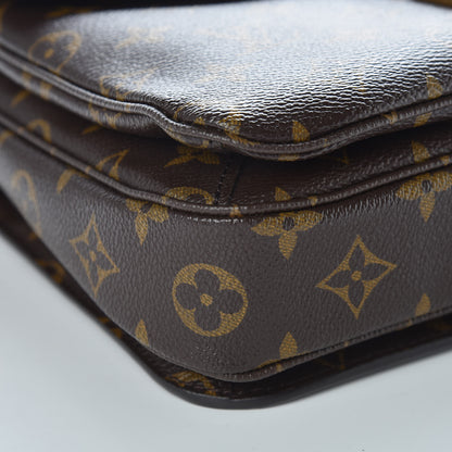 Louis Vuitton Monogram Pochette Metis 9 of 10