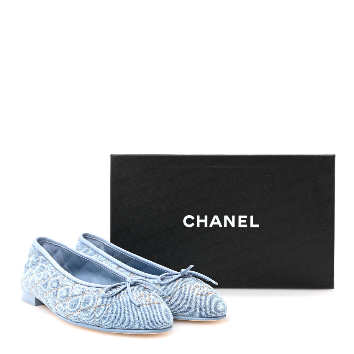 Chanel Denim Quilted CC Cap Toe Ballerina Flats 38.5 Light Blue 10 of 10