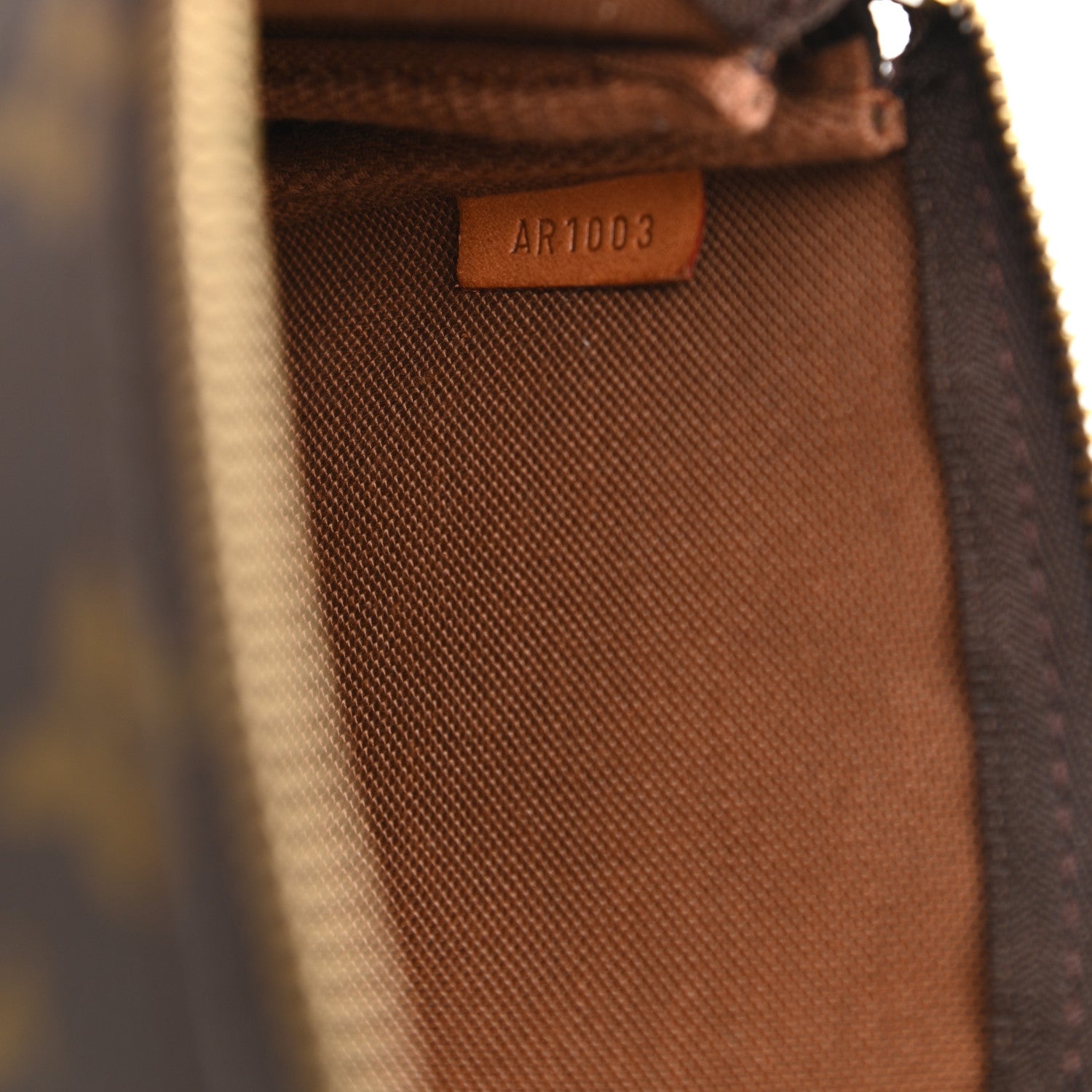 Louis Vuitton Monogram Pochette Accessories 7 of 10