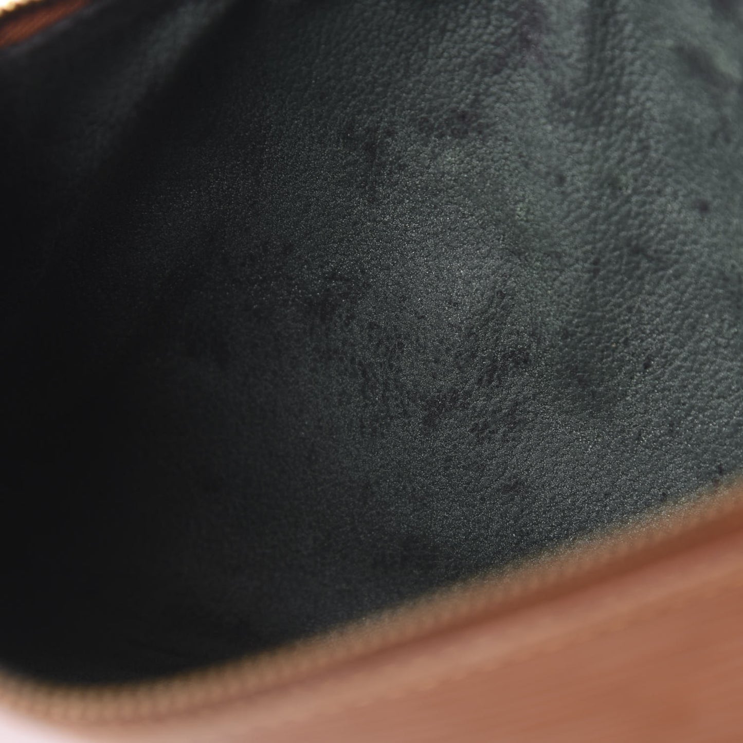 Epi Pochette Accessories 24 Cipango