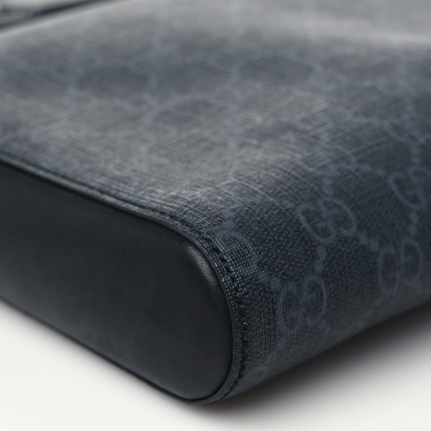 GG Supreme Monogram Appia Calfskin Web Flat Messenger Bag Black Grey