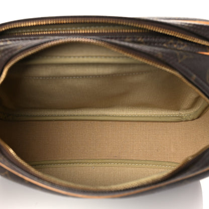 Louis Vuitton Monogram Reporter PM 6 of 10