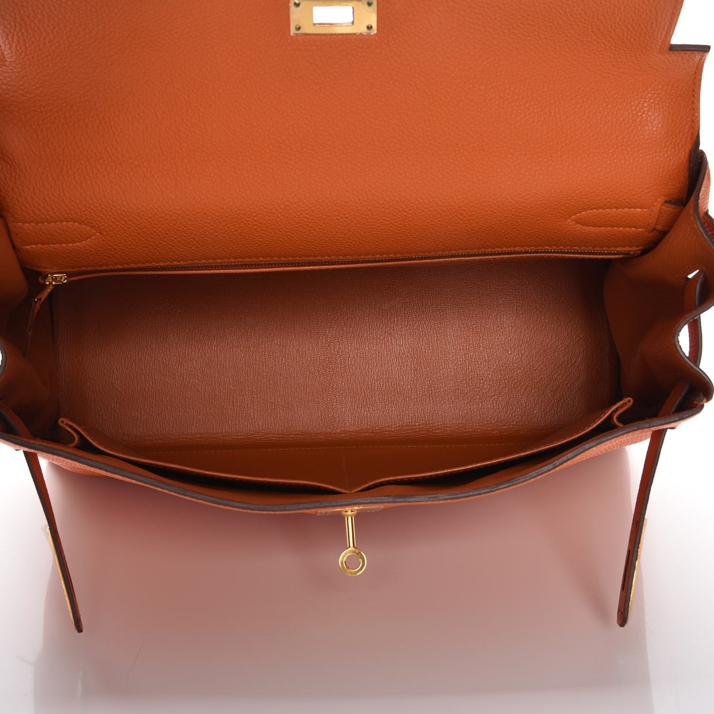 Togo Kelly Retourne 35 Orange
