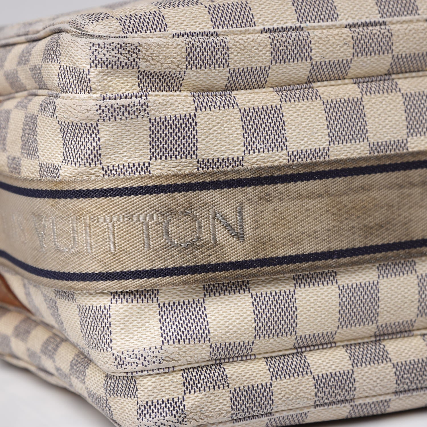 Louis Vuitton Damier Azur Naviglio 25 of 29