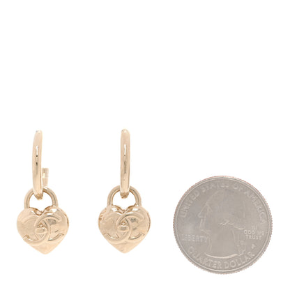 Chanel Metal CC Heart Turnlock Drop Earrings Gold 2 of 4