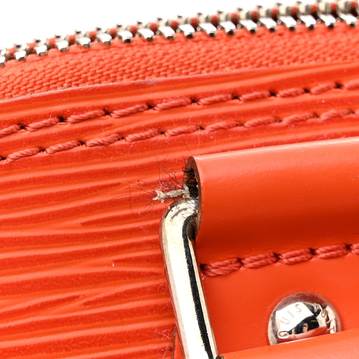 Louis Vuitton Epi Alma PM Piment 11 of 13