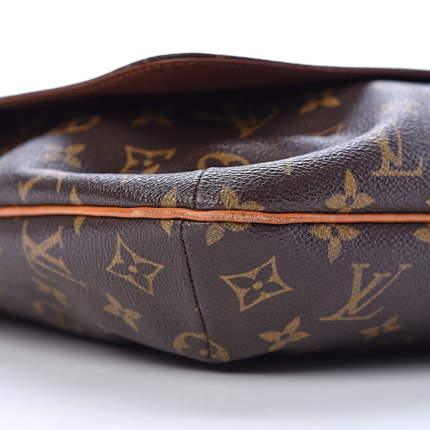 Louis Vuitton Monogram Musette GM 8 of 9