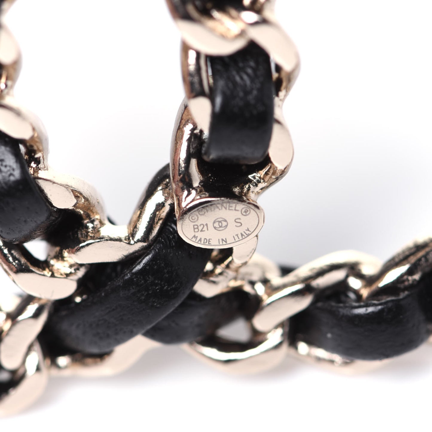 Lambskin Chain CC Brooch Black Gold