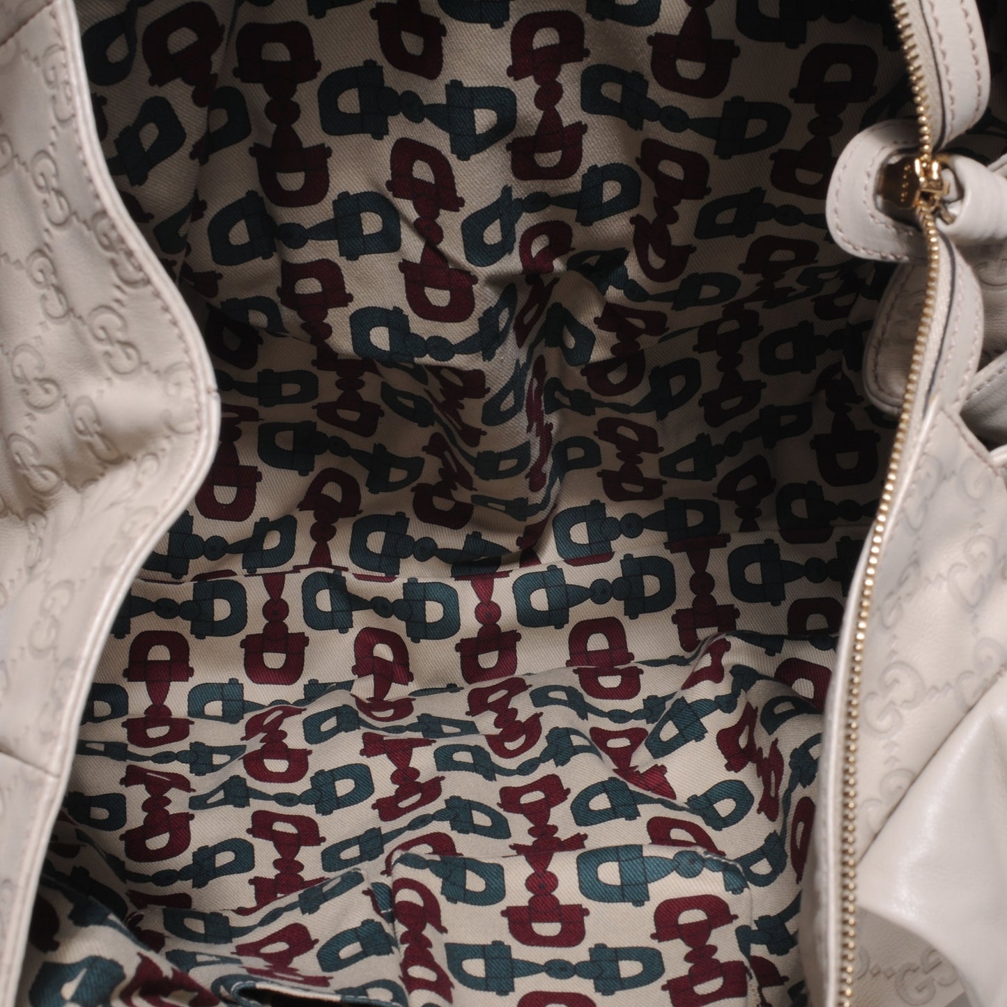 Guccissima Large Hysteria Tote Off White