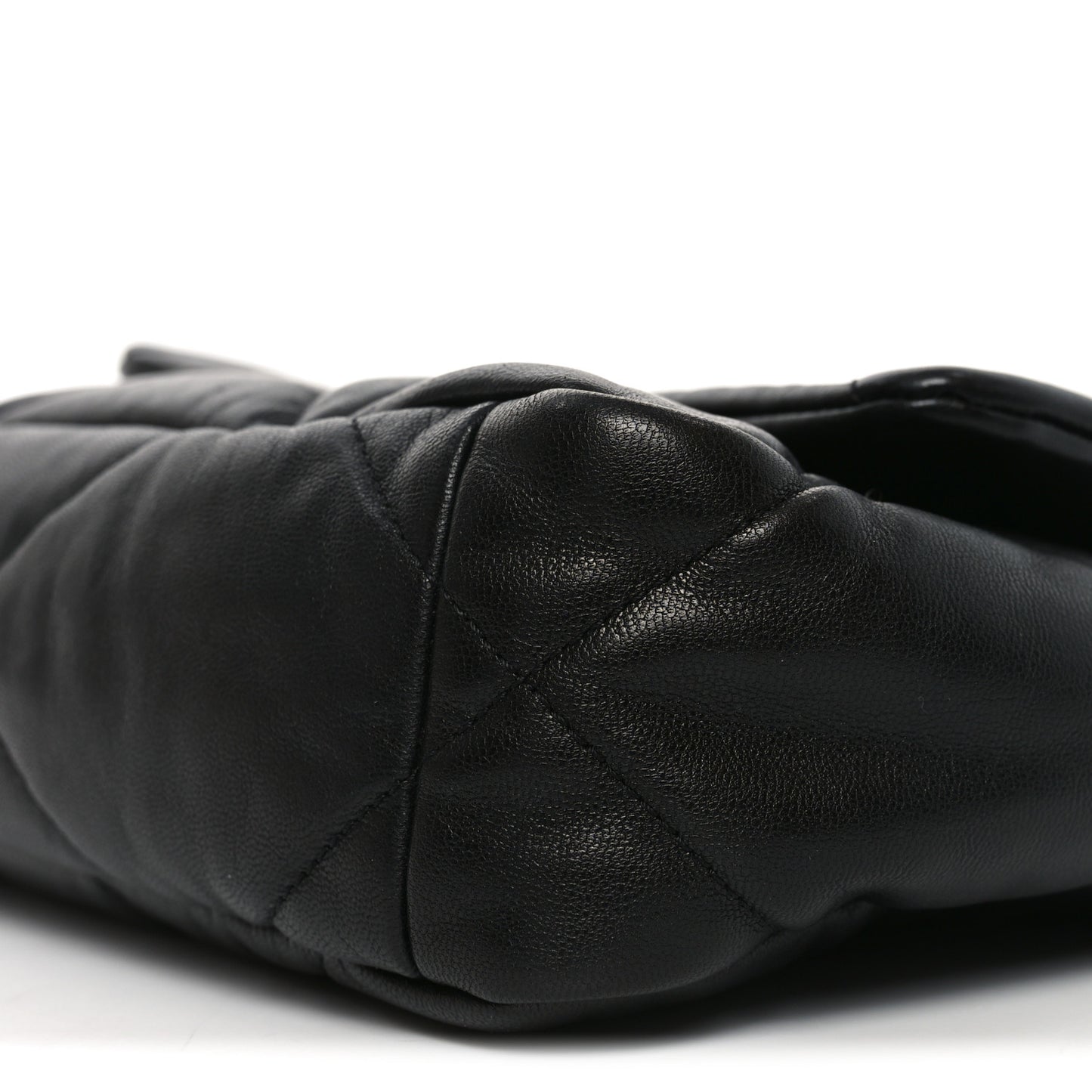 Goatskin Quilted Medium Chanel 19 Flap Black