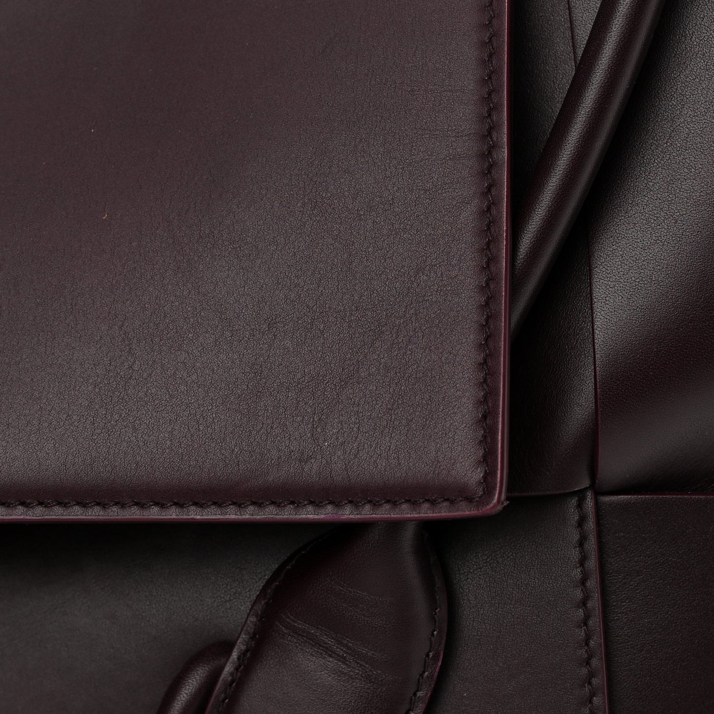 French Calfskin Maxi Intrecciato Medium Arco Grape
