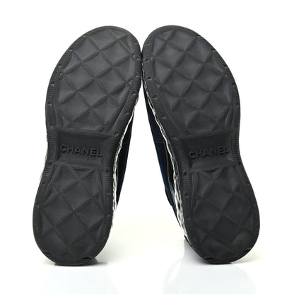 Chanel Suede Calfskin Velvet Grosgrain CC Sneakers 37 Navy Blue Black 5 of 9