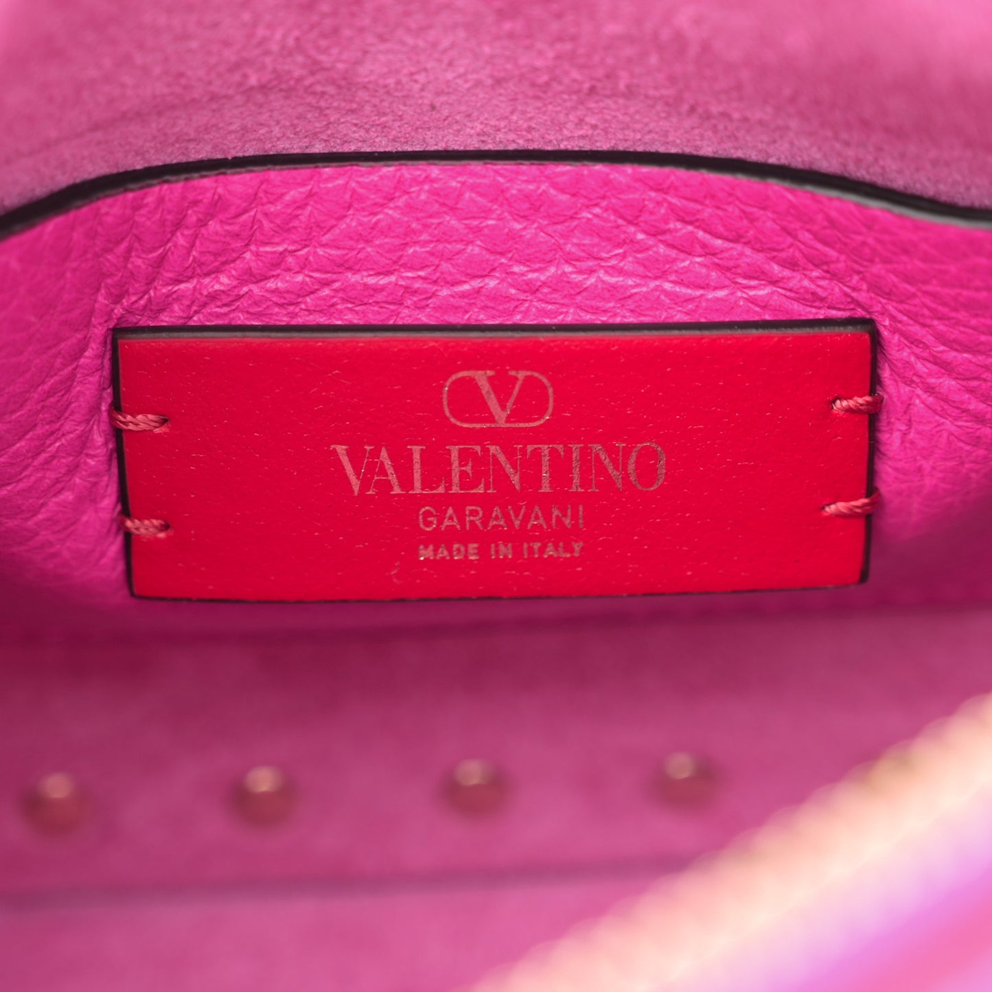 Pebbled Calfskin Small Rockstud Flip Lock Shoulder Bag Pink PP