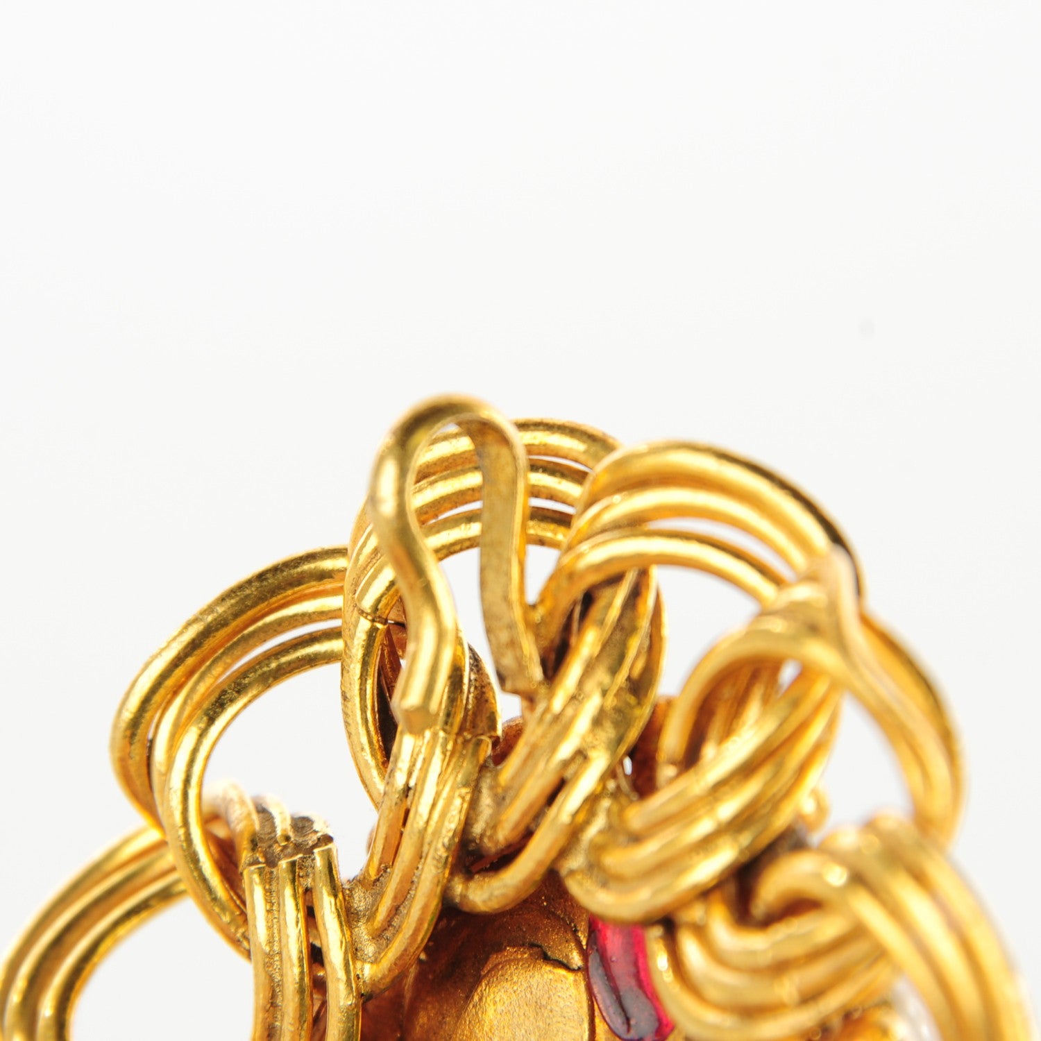 Chanel Gripoix Pearl Medallion Necklace Gold 5 of 6
