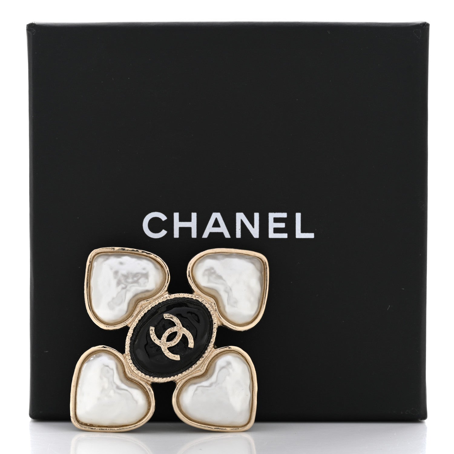 Chanel Resin Pearl CC Heart Brooch Gold Pearly White Black 5 of 5