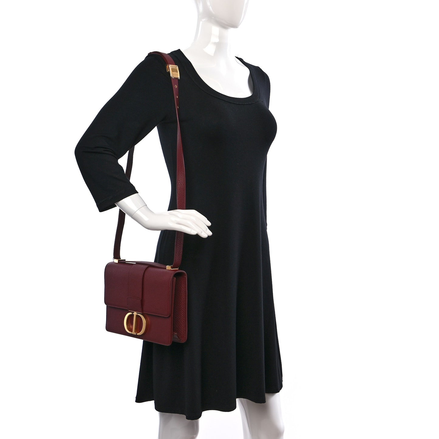 Grained Calfskin 30 Montaigne Flap Bag Red Brick
