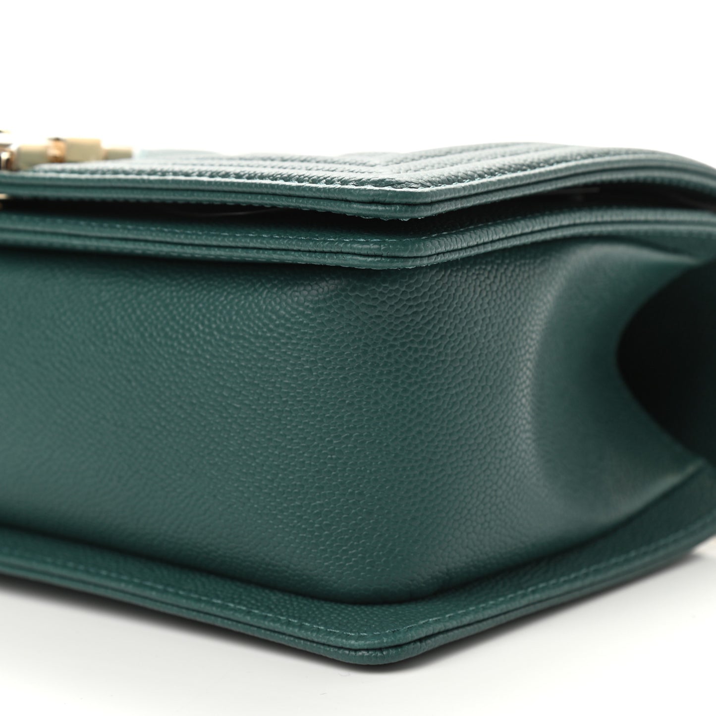 Caviar Quilted Medium Boy Flap Dark Green