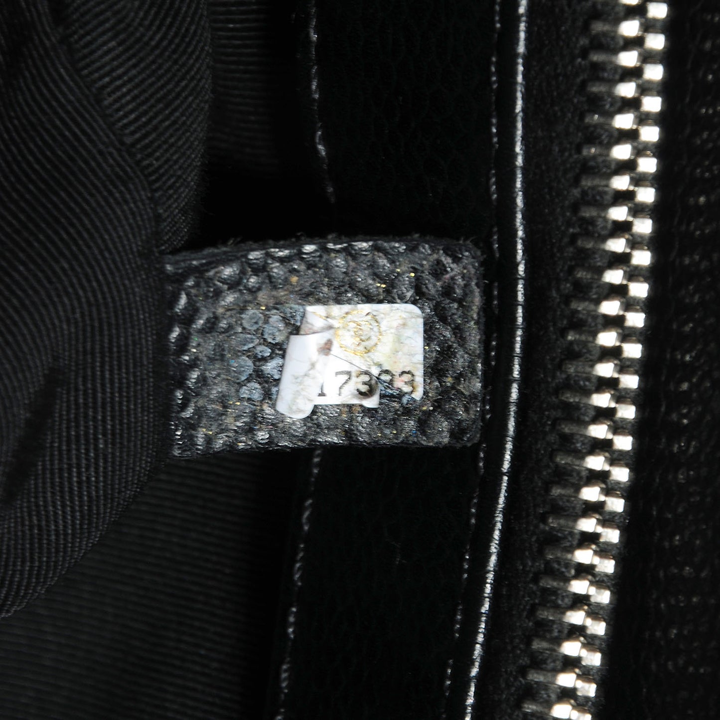 Caviar Grand Shopping Tote GST Black
