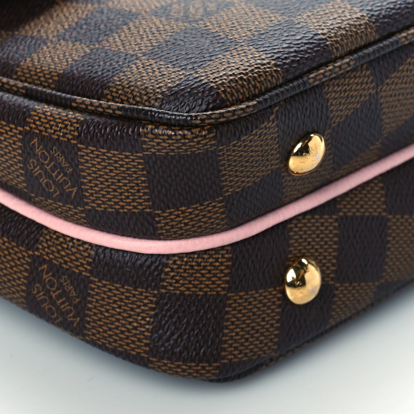 Damier Ebene Clapton Magnolia