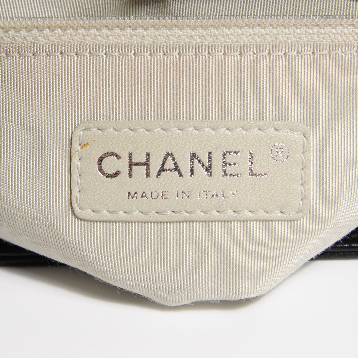 Washed Lambskin Mini Chain Around Messenger Black