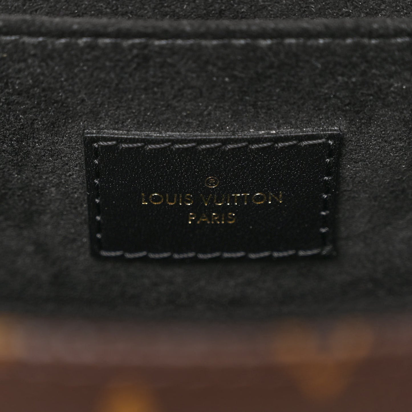 Reverse Monogram Pochette Metis