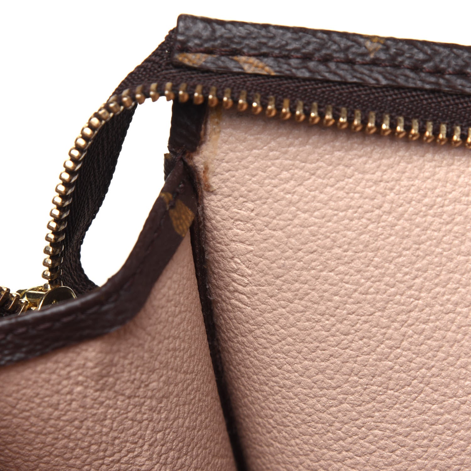 Louis Vuitton Monogram Toiletry Pouch 26 7 of 16